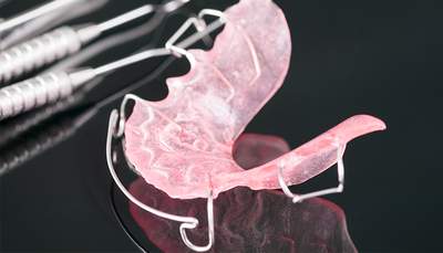 後戻り防止用のリテーナー