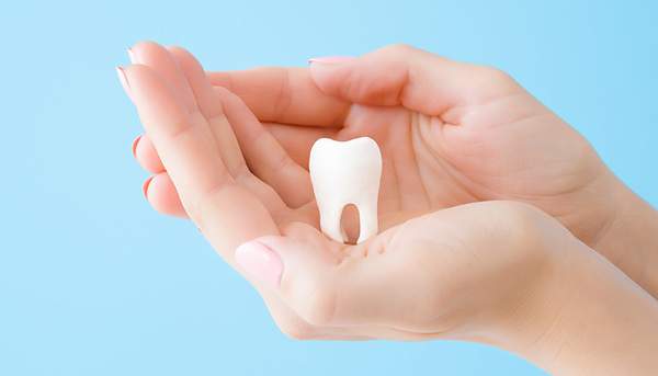 麻布十番歯科で親知らずを抜く・抜かない、どちらにしても歯科医師としっかり相談し歯を守るための選択をしましょう